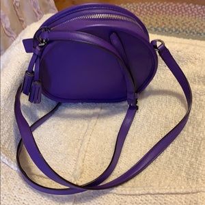 Coach Bags - Coach • cross body, canteen bag EUC Coach Bags - Coach • cross body, canteen bag EUC